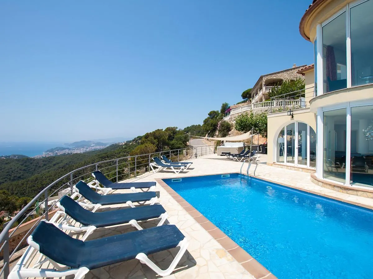 Villa Villa Dali Lloret de Mar